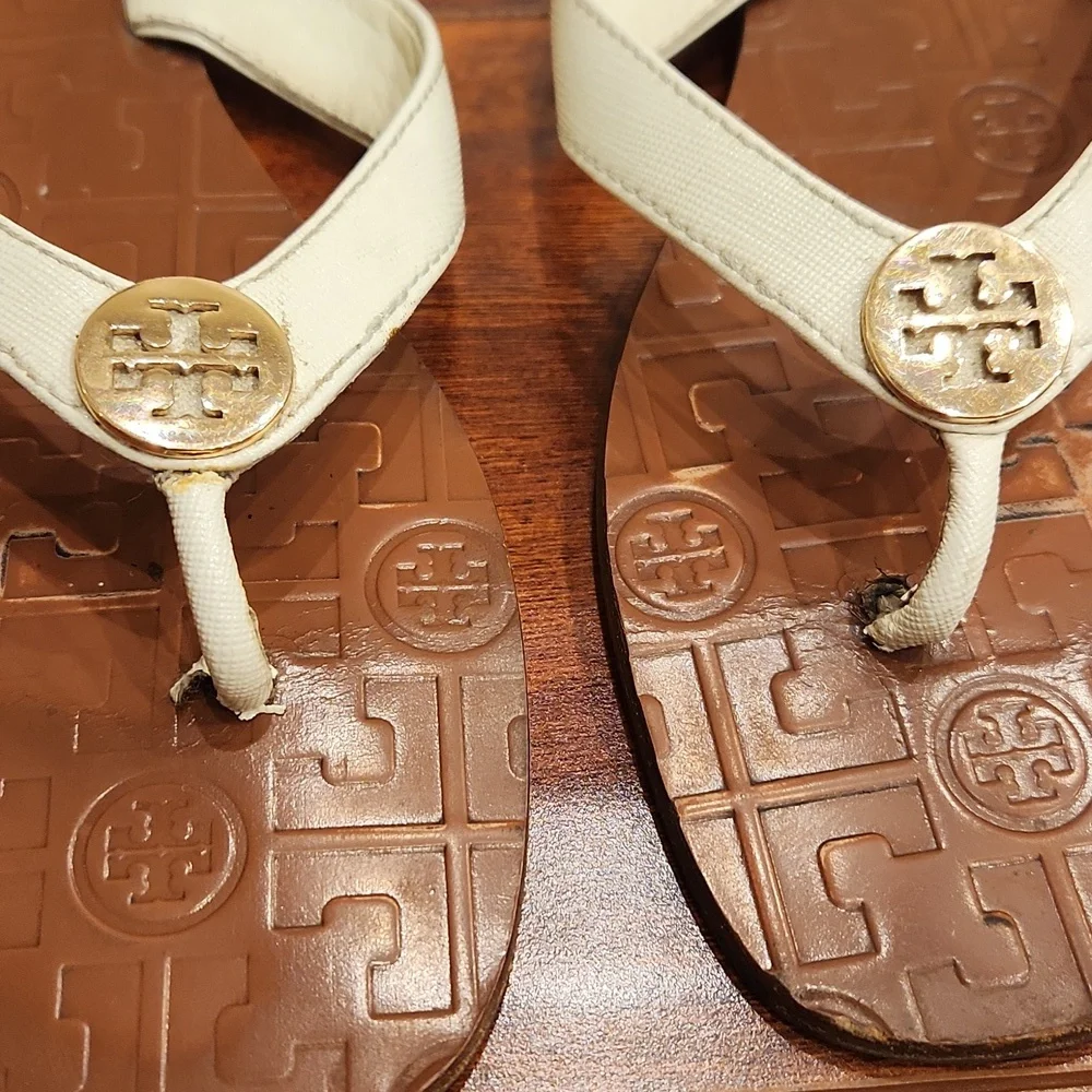 Tory Burch Thora Flip Flops size 10.5